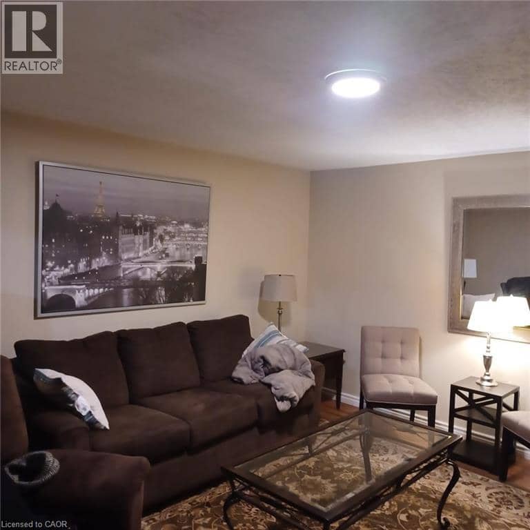 13 BROOKLYNNE Road — photo 18 of 36