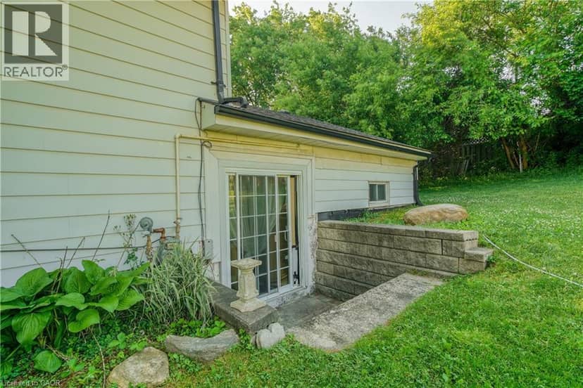 13 BROOKLYNNE Road — photo 28 of 36
