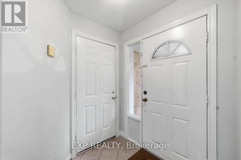 160 Davis Street, Port Colborne, photo 2