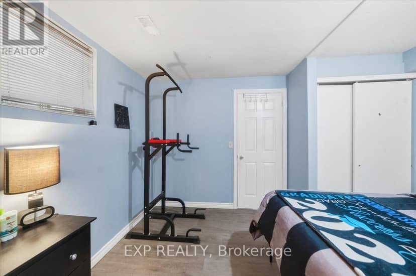 160 Davis Street — photo 33 of 40