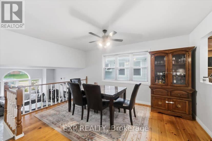 160 Davis Street — photo 9 of 40