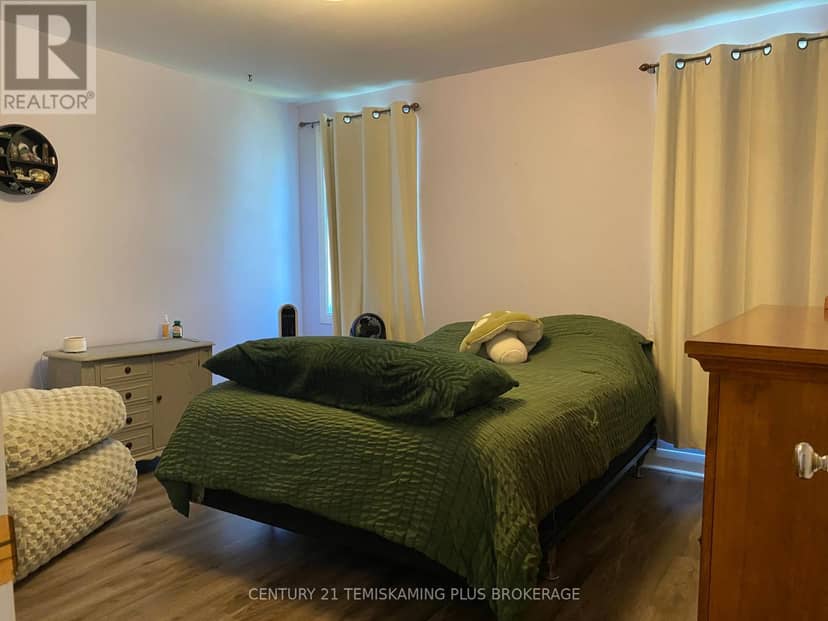 222 Whitewood Avenue — photo 18 of 25