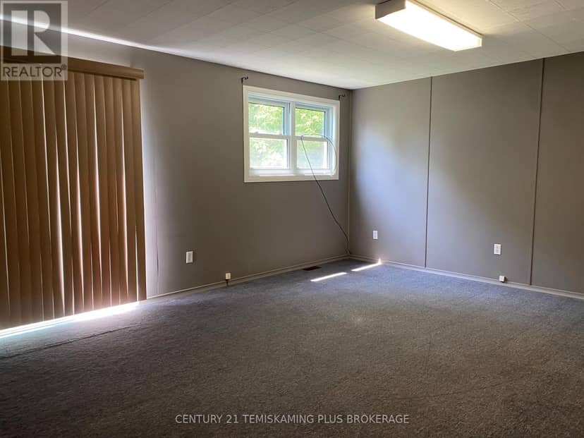 222 Whitewood Avenue — photo 20 of 25
