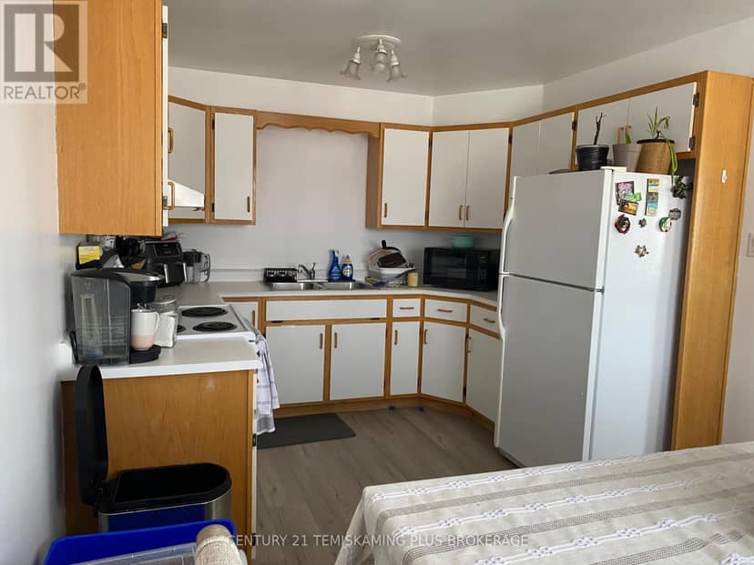 222 Whitewood Avenue, Temiskaming Shores, photo 5