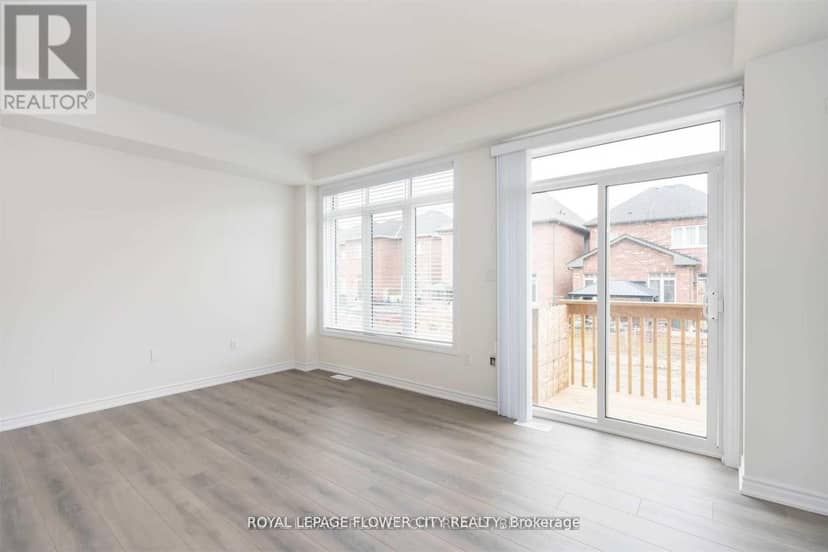 2282 Grainger Loop Crescent — photo 10 of 24