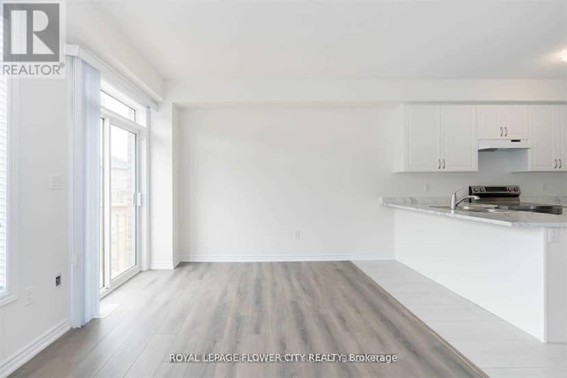 2282 Grainger Loop Crescent — photo 11 of 24