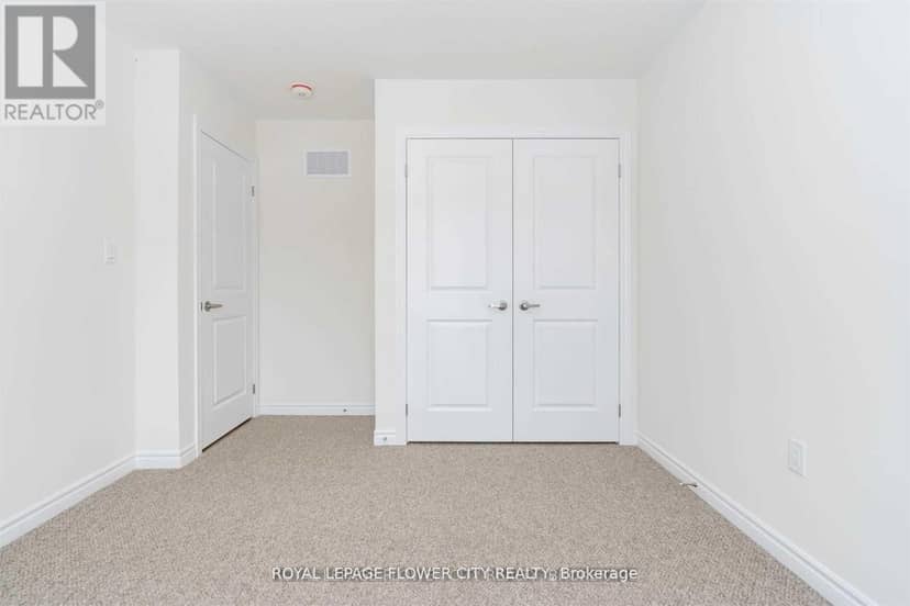 2282 Grainger Loop Crescent — photo 24 of 24