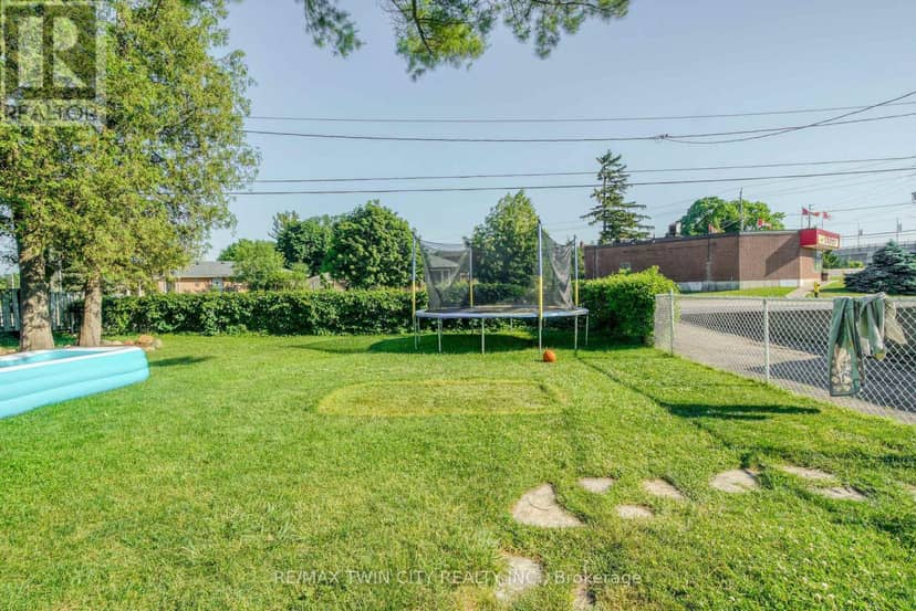 13 Brooklyne Road — photo 23 of 40