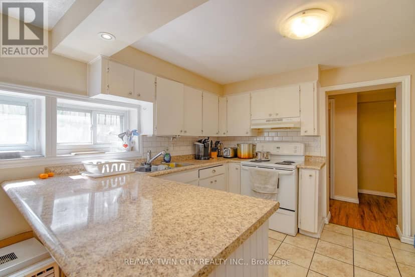 13 Brooklyne Road — photo 6 of 40