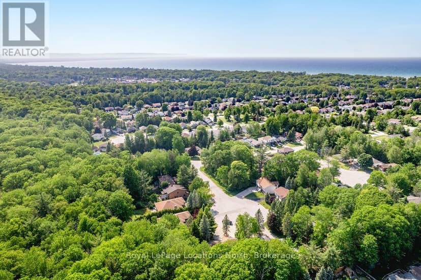 7 Smallman Drive — photo 8 of 10