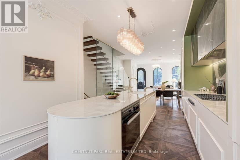 539 Crawford Street, Toronto, photo 8