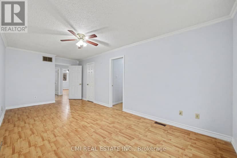 993 Lucerne Crescent — photo 21 of 40