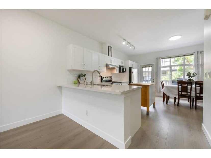 8 18839 69 AVENUE, Surrey, photo 6