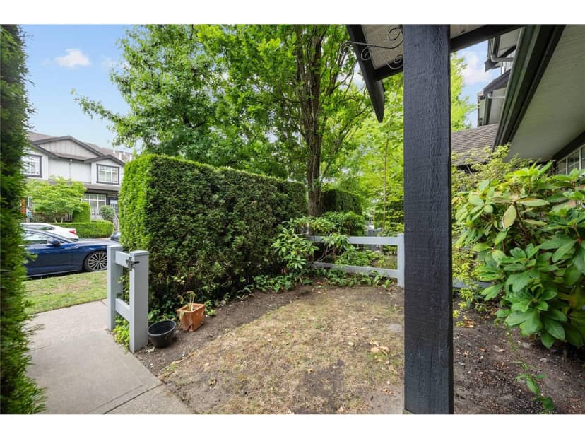 8 18839 69 AVENUE, Surrey, photo 3