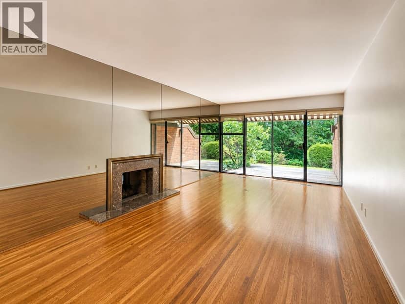 406 GREENSBORO PLACE, Vancouver, photo 3
