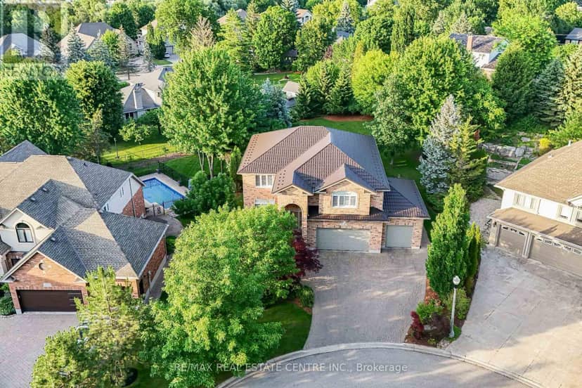 112 Dirksen Court — photo 3 of 40