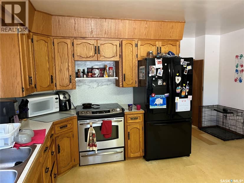 112 2nd AVENUE W, Gravelbourg, photo 5