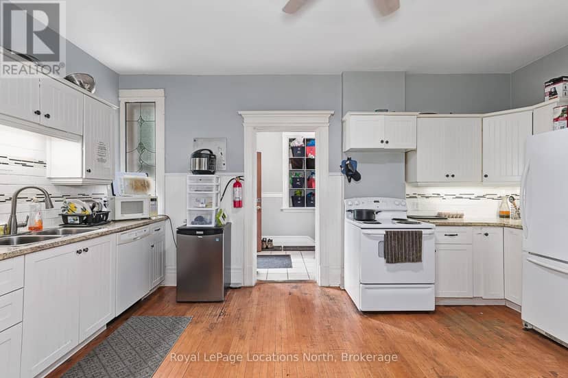 216 Cedar Street — photo 17 of 40