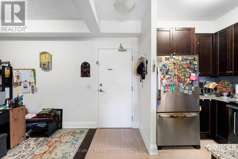 219 - 8302 Islington Avenue, Vaughan, photo 5