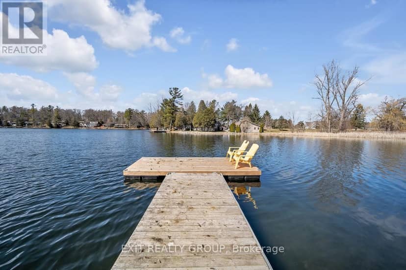 1531 Foxboro Stirling Road — photo 5 of 40