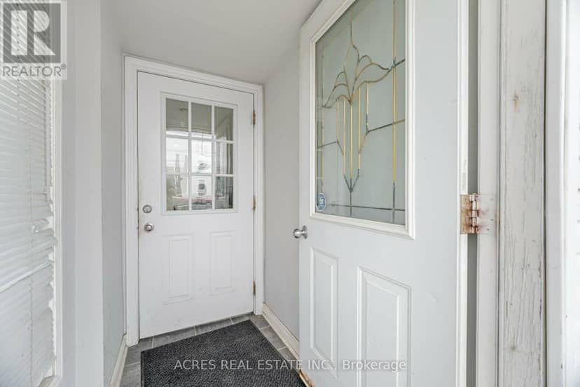 140-160 Derry Road E — photo 18 of 40