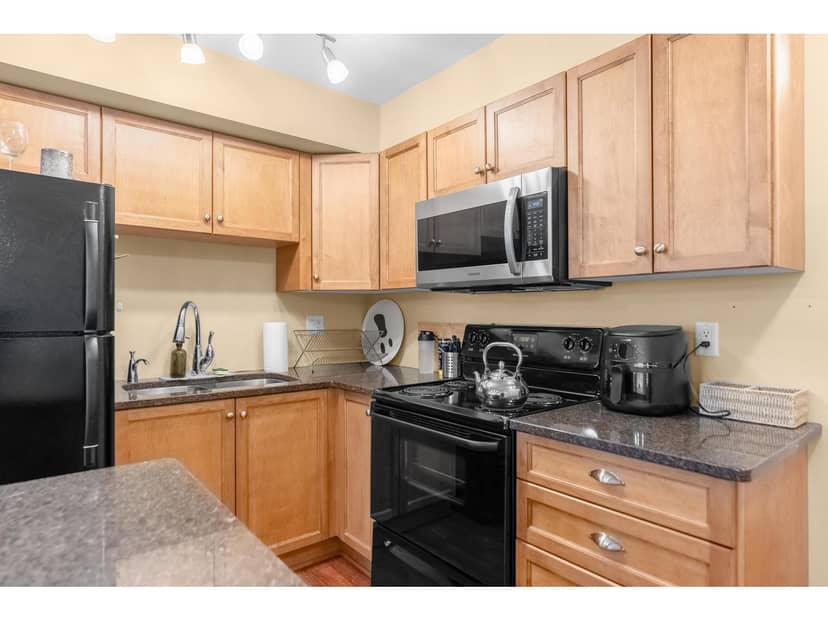 302 30525 CARDINAL AVENUE, Abbotsford, photo 8
