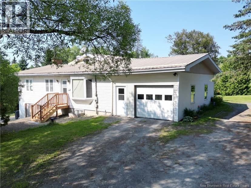 159 ch De La Grande-Rivière — photo 1 of 40