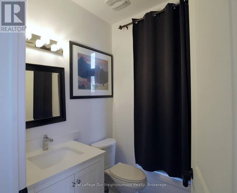134 Hampton Crescent — photo 26 of 33