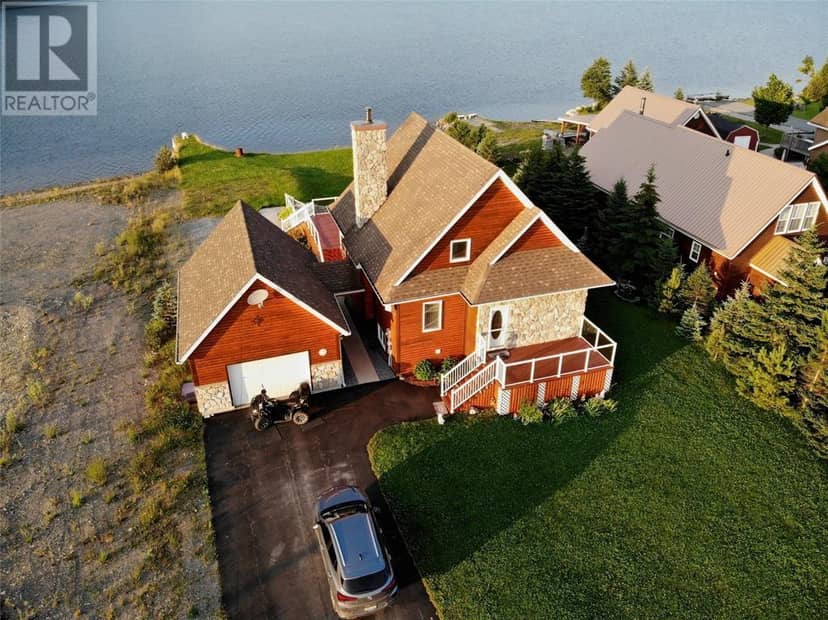 2 Regatta Drive — photo 2 of 38
