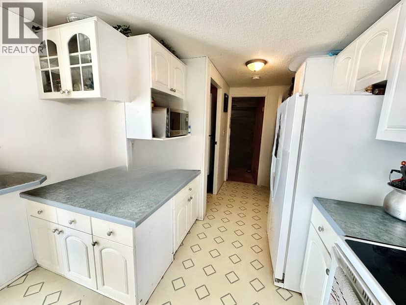 10679 102 STREET, Taylor, photo 6