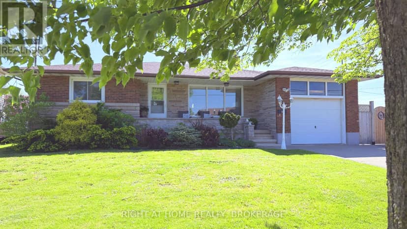 94 Wellington Street — photo 1 of 24