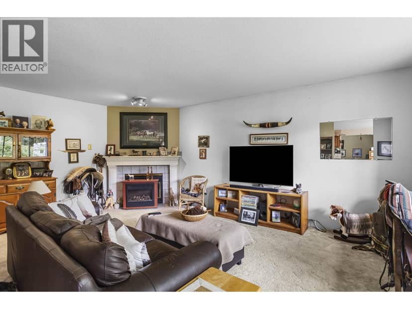 13432 224 STREET, Maple Ridge, photo 3