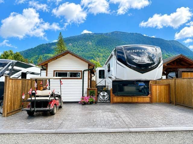 336 720 HOT SPRINGS ROAD, Harrison Hot Springs, Harrison Hot Springs