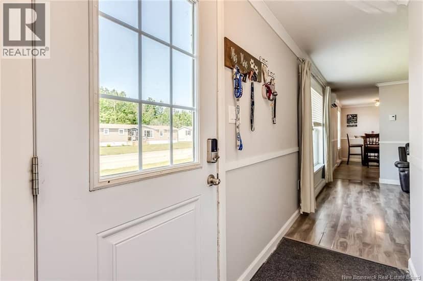 230 Bonaventure Street — photo 18 of 40