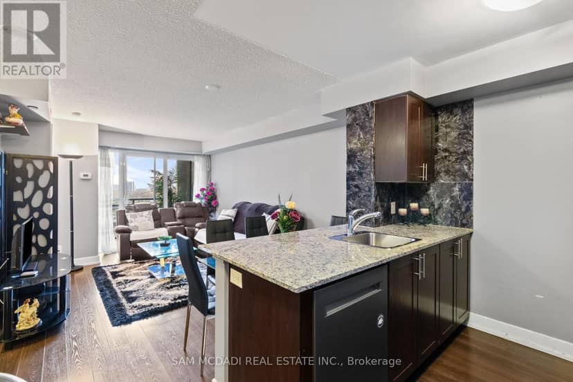 630 - 2 Eva Road — photo 5 of 22