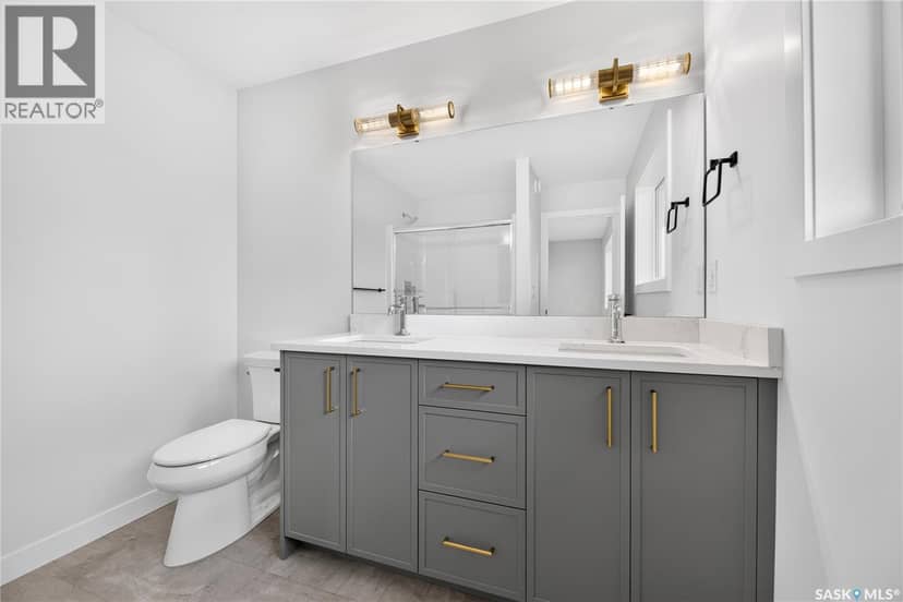 6 830 Brighton BOULEVARD — photo 18 of 26