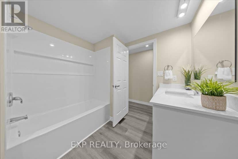 1045 Vista Barrett Private — photo 18 of 37