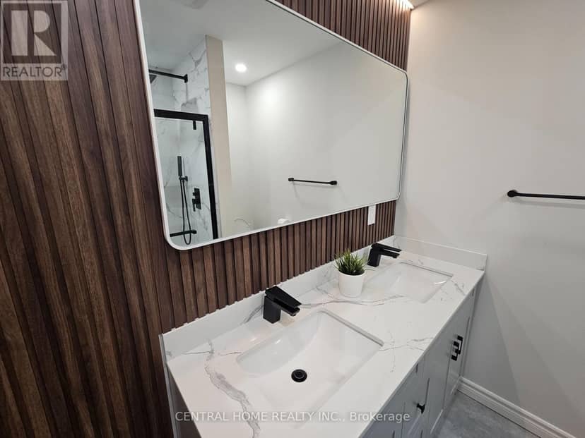 137 Willow Lane — photo 9 of 17