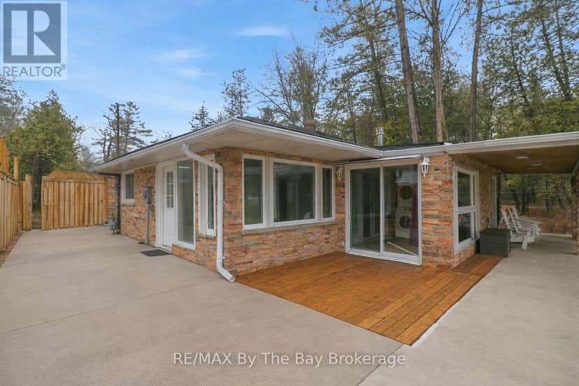 54 Homewood Avenue — photo 12 of 40