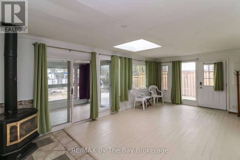 54 Homewood Avenue — photo 18 of 40