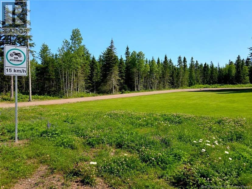 1921SM-1 Ave Du Tré Carré Avenue, Shippagan, photo 2