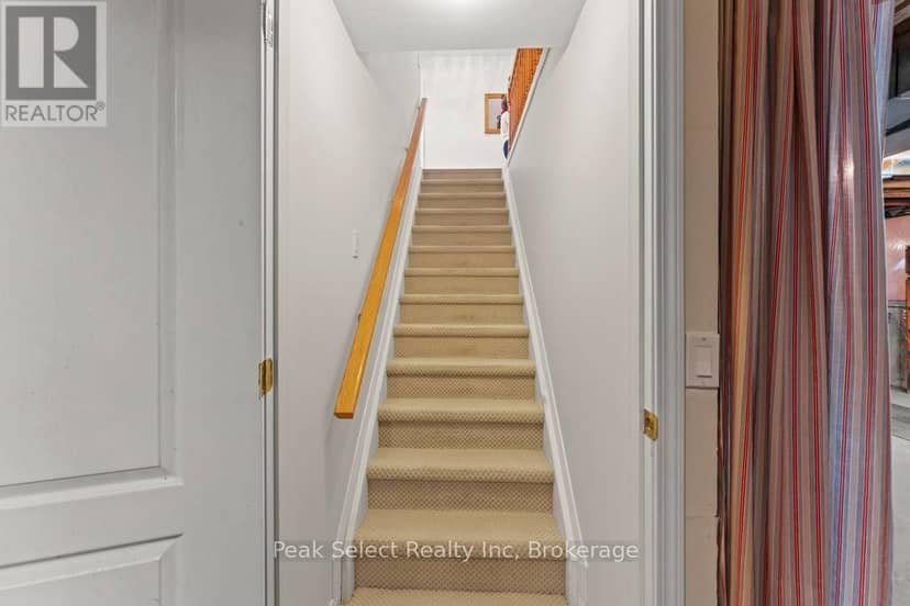 31 - 30 Ann Street — photo 27 of 40