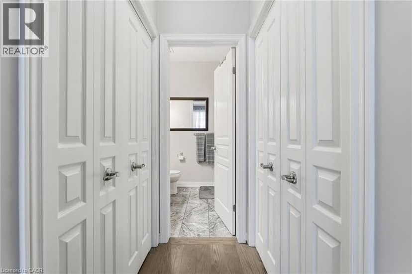 4 ELLIS Avenue — photo 20 of 36