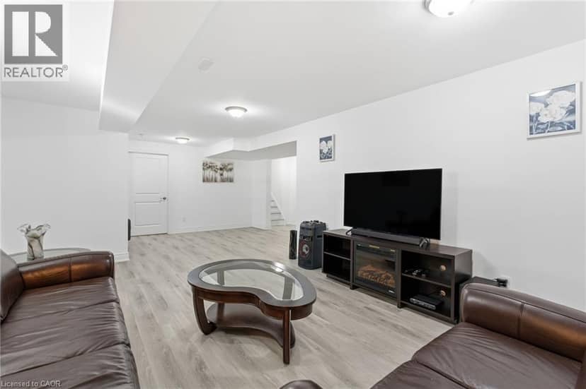 4 ELLIS Avenue — photo 25 of 36