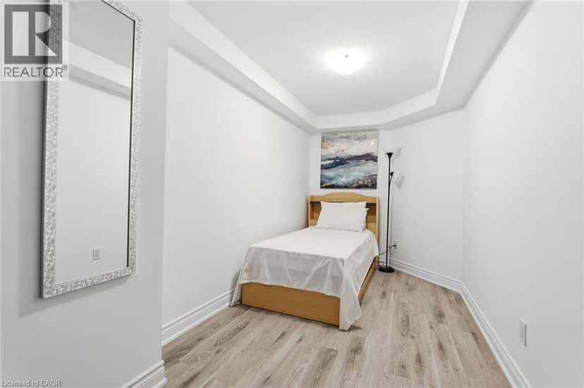 4 ELLIS Avenue — photo 28 of 36