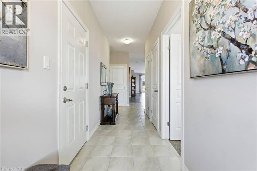4 ELLIS Avenue — photo 4 of 36