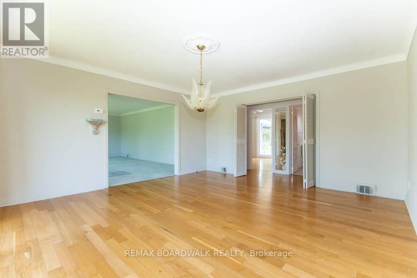3654 Navan Road — photo 11 of 40