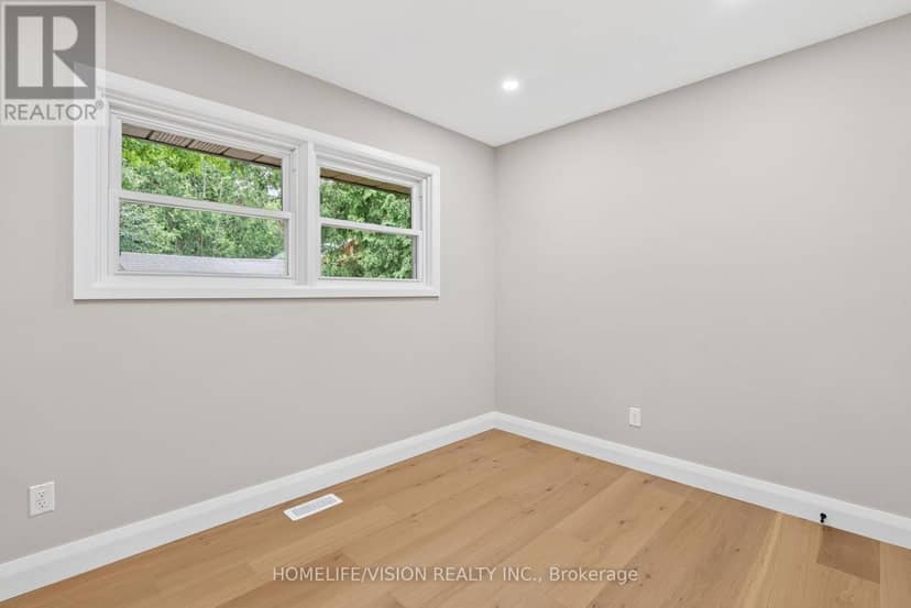 377 Griffith Street — photo 25 of 40