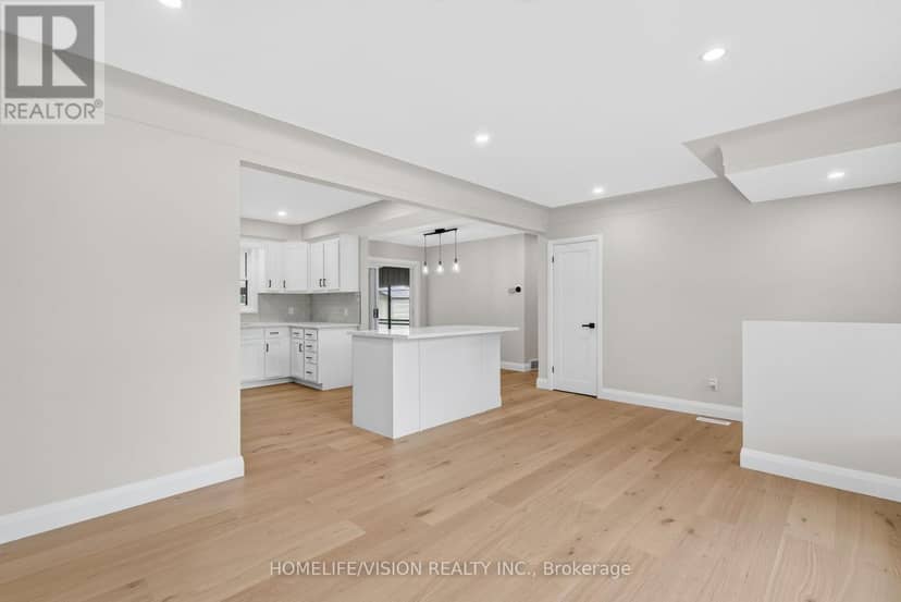 377 Griffith Street — photo 9 of 40