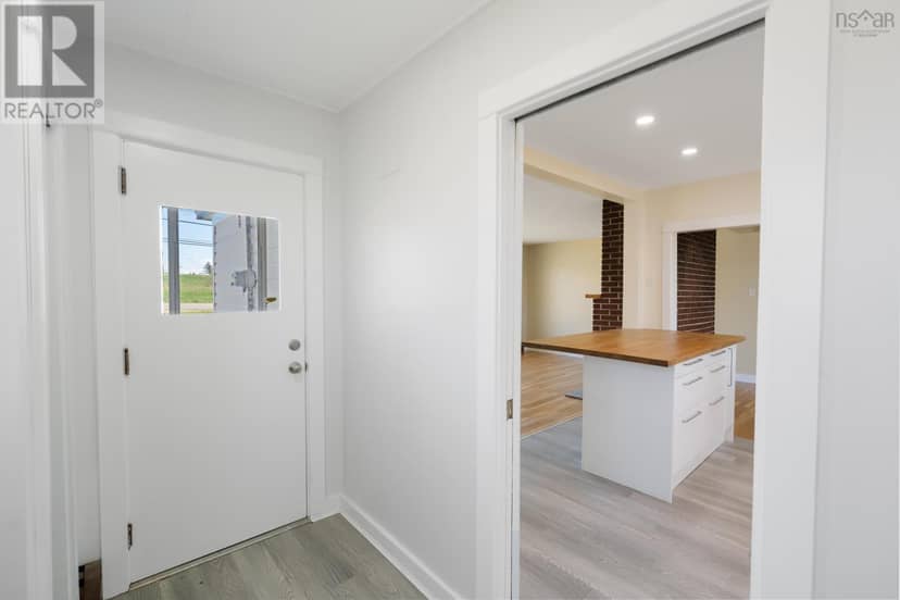 3367 Highway 1 — photo 13 of 40